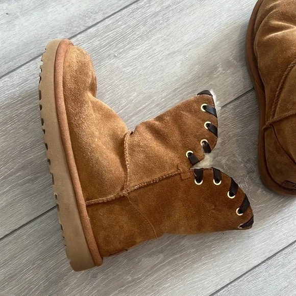 Ugg chestnut Aidah slip on suede sheepskin ankle boot size 6 - Picture 5 of 13